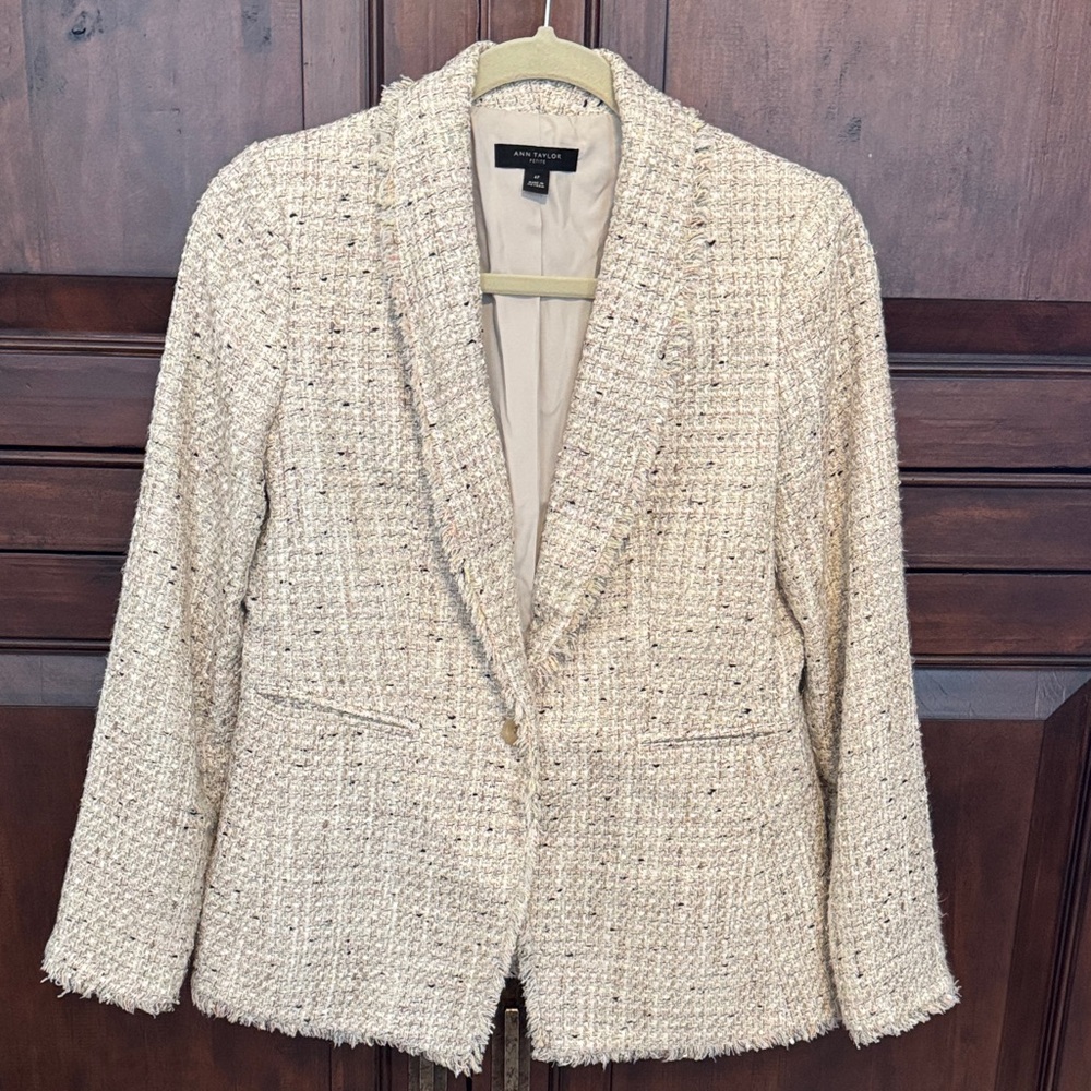 Ann Taylor Beige Tweed Blazer